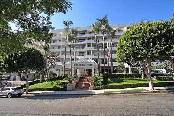 1131 ALTA LOMA ROAD #417