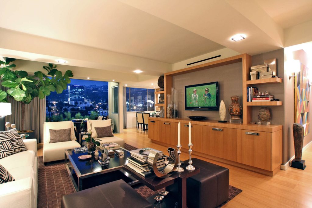 818 N. Doheny Drive #1107