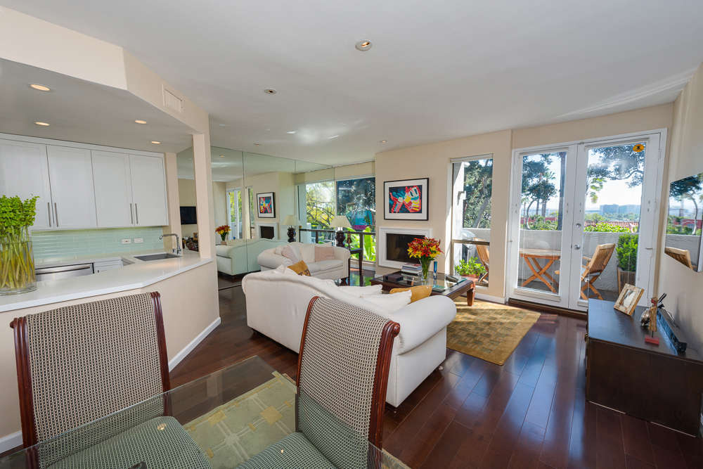 8601 W. West Knoll #3