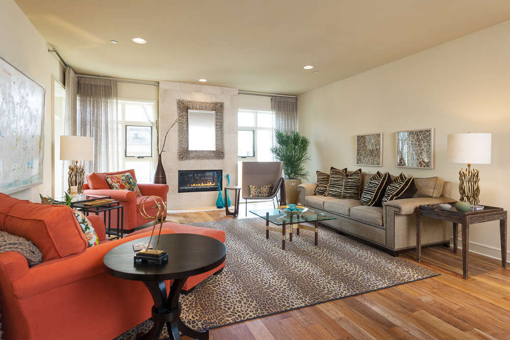 447 N. Doheny Drive #403