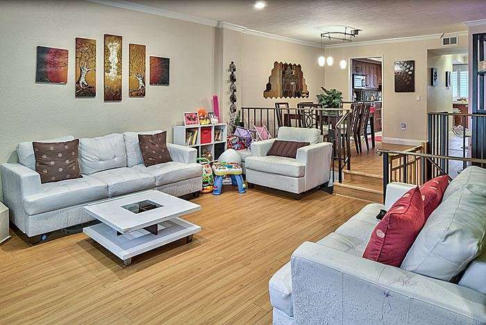 10229 Variel Ave #19