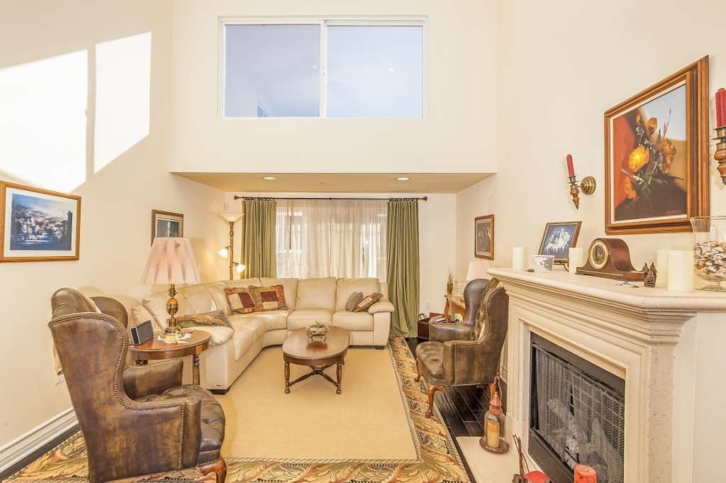 Stunning Penthouse Condo