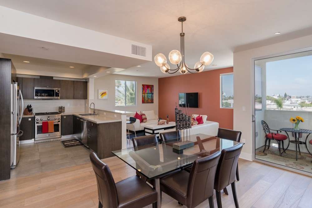 118 N. Kings Rd. #Ph4 coming soon